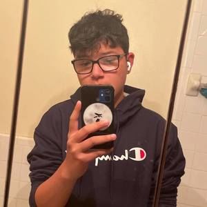 Meet your Posher, Luis